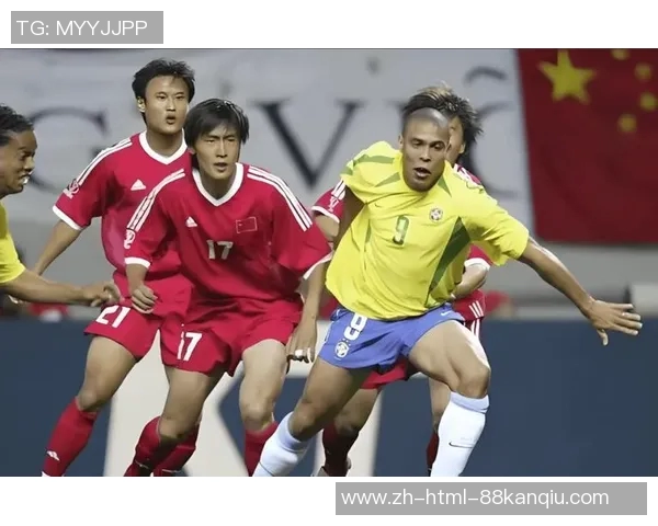 足球独狼的孤独旅程与荣耀追寻：一位球员的心灵独白与梦想探索